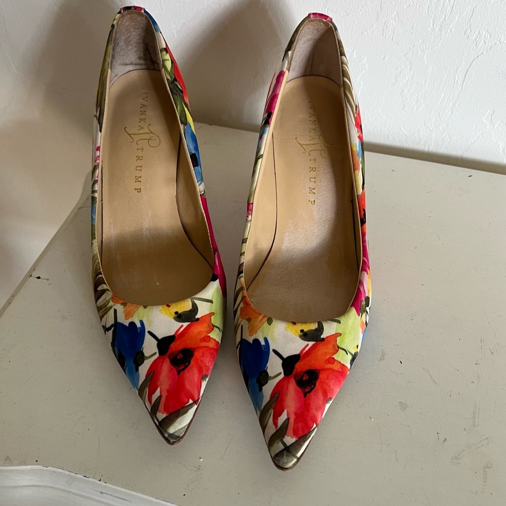 Floral Ivanka Trump Satin high heels pump shoes
